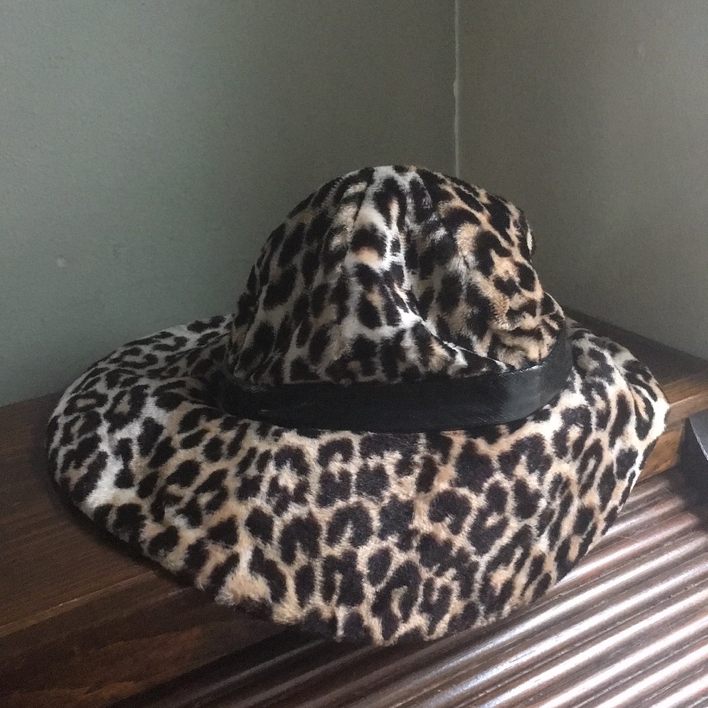 ✨Vintage 1940s hat!!!!